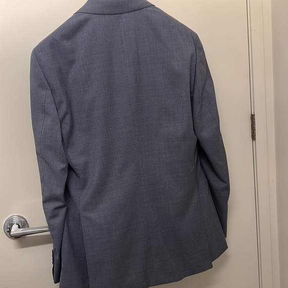 Suitsupply Suit - Picture 2 of 8